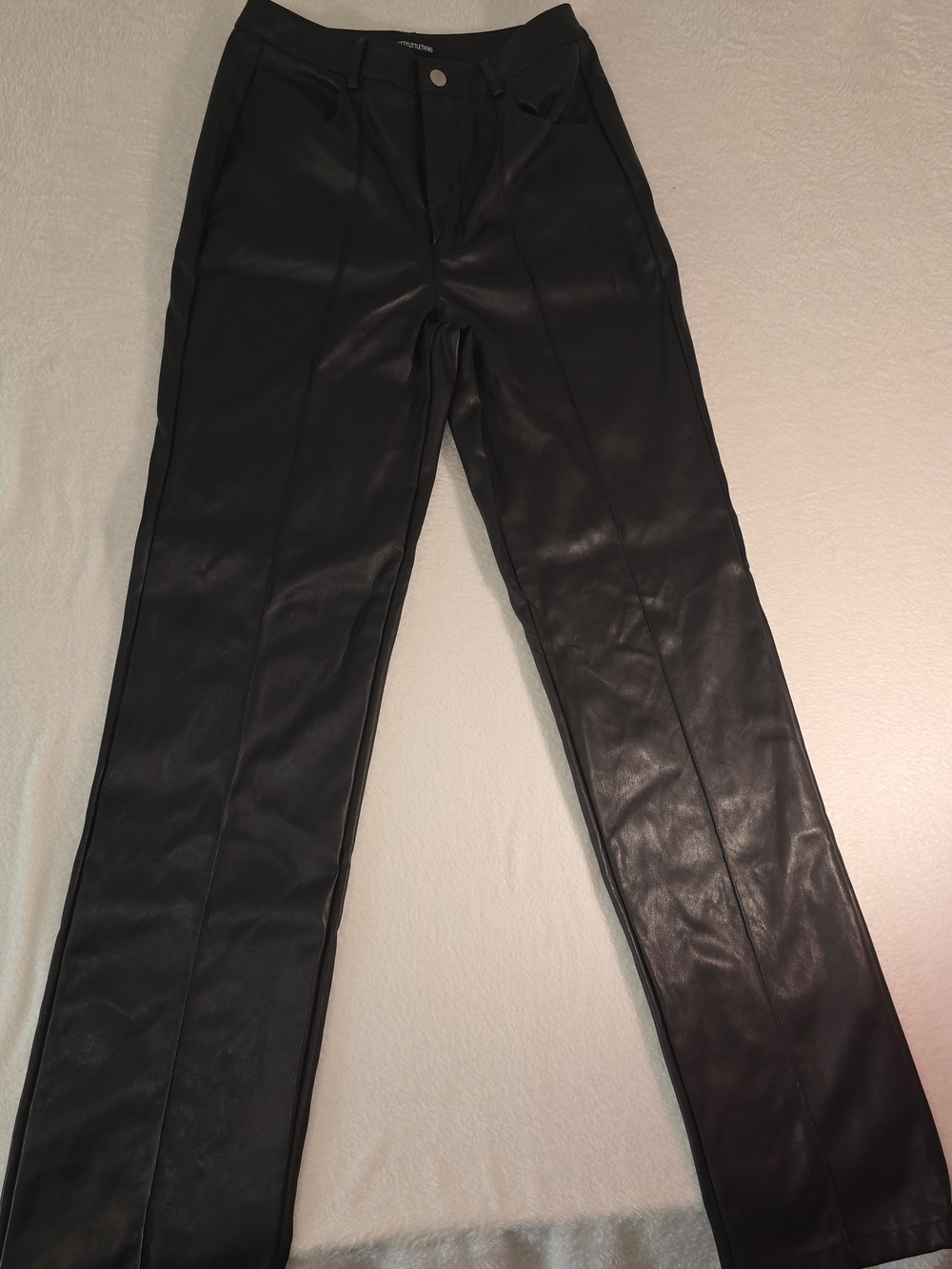 Pretty Little Thing Faux Leather Pants Size 8 Pockets Button And Zip